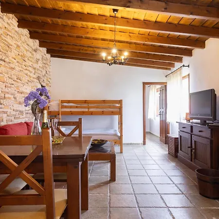 Con Piscina Climatizada, Barbacoa Y Wi-fi En Icod De Vinos - Es-279-19 ヴィラ